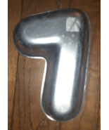 Wilton Number Seven  Age 7 Lucky 7 Full Size Cake Pan (not mini) - $9.50