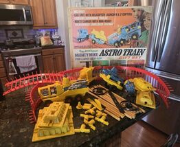 Vintage 1968 Remco Astro Train Mighty Mike Gift Set w/ Box PLEASE READ - $249.95
