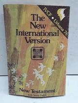 The New International Version New Testament with study helps [Paperback] Anonymo - £37.74 GBP
