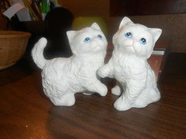 White Cat Kittens 1980s Porcelain Figurines Home Interiors HOMCO 1413 - $13.59