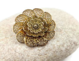 Vintage filigree flower brooch floral romantic jewelry balkan jewellery - $25.83