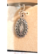 Creed Heritage Collection Miraculous Medal  and chain 7/8 medal Gift Box... - $280.60 MXN