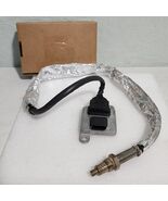 1PC NOX Sensor 8982465062 For Isuzu NPR NQR 4HK1 and 4JJ1 Engines - $1,382.61 MXN