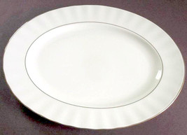 Gorham Grand Manor Oval Serving Platter Gold 14&quot; USA New - £46.63 GBP