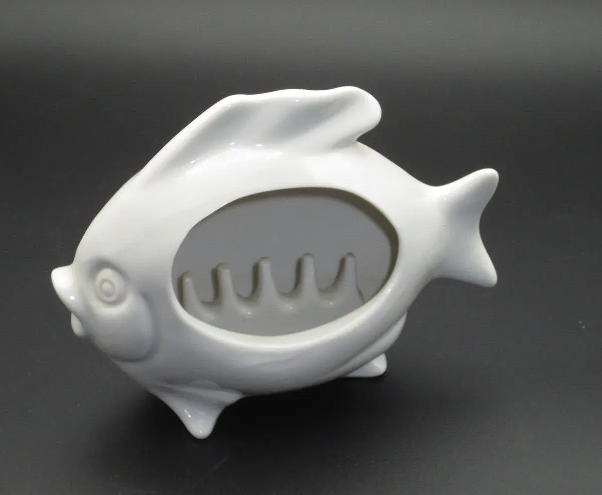 VINTAGE "PUFFER FISH" STAND-UP WHITE CERAMIC ASHTRAY - £28.04 GBP
