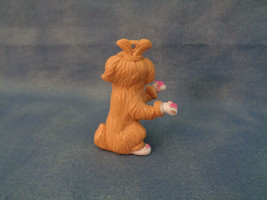 Barbie Dollhouse PVC Tan Begging Puppy Dog Replacement Figure - £1.43 GBP