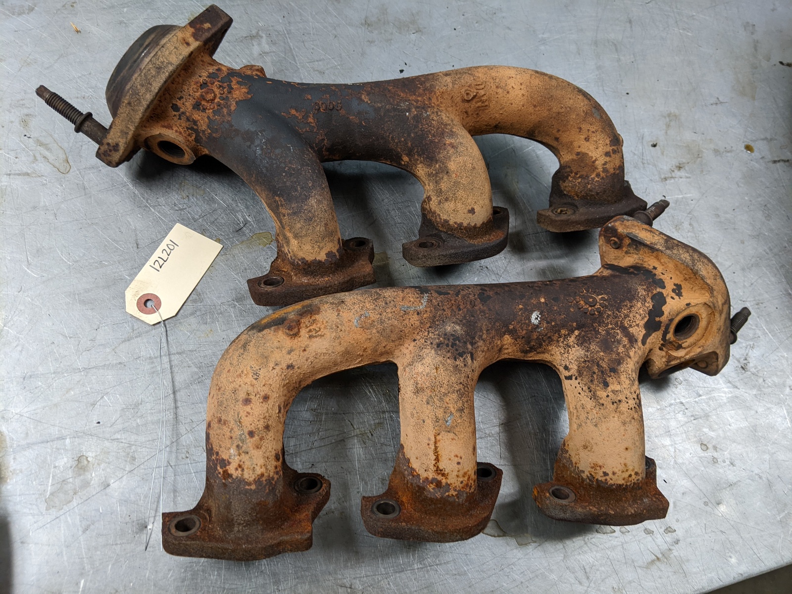 Exhaust Manifold Pair Set For 99-08 Ford F-150  4.2 5L3E9430AA - $87.27