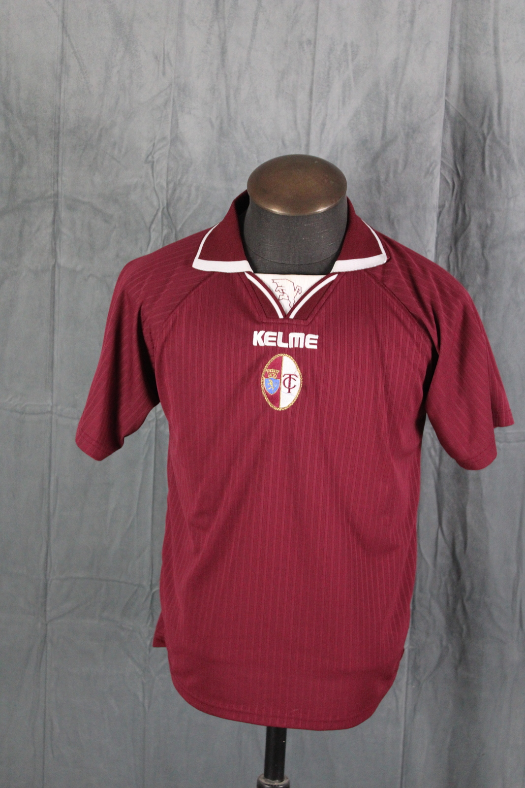 Torino FC Jersey (Retro) - 2000 Home Jersey - Men&#39;s Extra-Small - $75.00