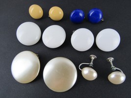 VINTAGE BUTTON EARINGS x6 sets ESTATE SALE clip on blue white pearl - $25.23