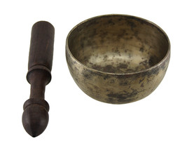 Zeckos Tibetan Meditation Weathered Brass Singing Bowl with Wooden Mallet - £37.90 GBP