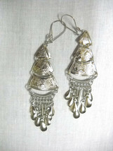 New 4 Tier Pyramid W Flute Player &amp; Mountains W Dangling Tassels Wire Earrings - £9.59 GBP