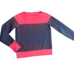 Athleta Women’s Pullover Sweatshirt Size Small  **SEE DESCRIPTION  - $279.33 MXN