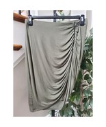 Express Women&#39;s Green Solid Rayon Pencil &amp; Straight Knee Length Skirt Me... - $671.94 MXN