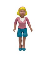 Playskool Dollhouse WOMAN MOM MOTHER BLONDE WOMAN LADY Pink Blouse Green... - $11.52