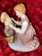Rare Vintage Enesco Treasured Memories “Let Mommy Help” Figurine 1992 EUC - £30.07 GBP