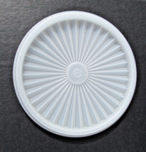 Tupperware Servalier Round Replacement Lid 6&quot; Clear Sheer #810 - £3.69 GBP