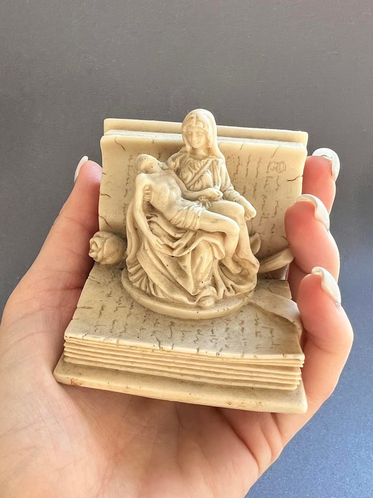 Full-size item image