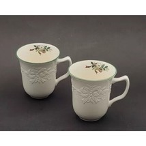 Mikasa &quot;Holiday Season&quot; Set of 2 Mugs Vtg - $494.95 MXN