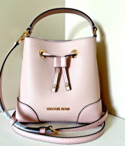 New Michael Kors Mercer Small Drawstring Pebble Leather Bucket Bag Powder Blush - £68.11 GBP