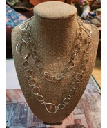 18&quot; Long Oval Links Silver Tone Necklace. Pic Shows Necklace Double Strand. - $32.81 CAD