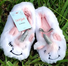 Cat &amp; Jack Shoes Unicorn Baby Toddler Faux Fur Soft Slippers 5/6 - £6.88 GBP