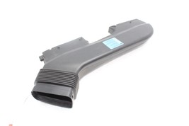 06-13 BMW E90 E91 E92 E93 328I ENGINE AIR INTAKE DUCT E5877 image 4