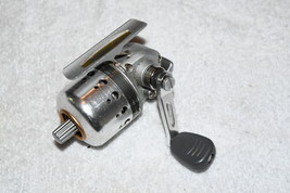 Daiwa Minicast 40 Mc40 Super Rare Old Vintage Spin Cast Reel works attic... - £51.13 GBP