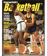Street & Smith's Basketball Magazine Yearbook 1975-76 Rick Barry Paul Si... - $220.86 MXN Street & Smith's Basketball Magazine Yearbook 1975-76 Rick Barry Paul Si... - $220.86 MXN