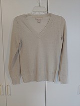 BANANA REPUBLIC LADIES LS LIGHTWEIGHT METALLIC V-NECK PULLOVER-XS-BARELY... - £6.75 GBP