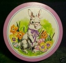 7¼” Tin-White Bunny Rabbit w/Eggs;7¼&quot; x 2¼&quot; Round Tin,Purple Base;EASTER GIFT! - £8.03 GBP
