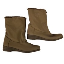 Chromatics By Totes Women Size 11M Brown Winter Snow Boots Snowflake Front Zip - $14.85