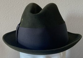 Stetson Fedora Hat Dark Green Felt Size 7 Feather - $50.00