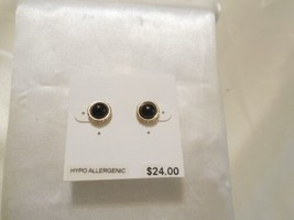Department Store 3/8&quot; Gold Tone Pave Black Stud Earrings B1076 - $8.28