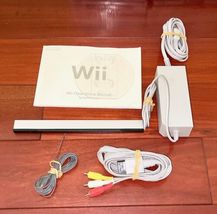 White Nintendo Wii RVL-001 Bundle - 45 Games Controller Nunchuck Dance Pad image 3