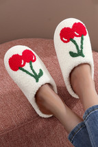 White Cute Fruit Cherry Pattern Winter Plush Slippers - $183.90 MXN