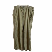 Under Armour Khaki Pants Slacks Men’s Sz 38x32 Loose Fit Pockets - $26.58