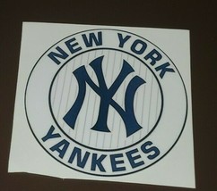 NY Yankees Vinyl Decal Sticker - $92.70 MXN
