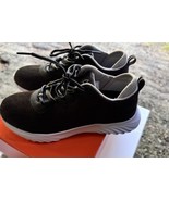 Tony Little Cheeks Women’s 6 wide Black Sneaker Multi Sport Gel - $122.10 CAD