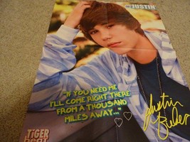 Justin Bieber Victoria Justice teen magazine poster clipping hand on hea... - $3.00