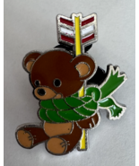 Disney Peter Pan Michael&#39;s Darlings Teddy Bear Arrow Pin 2017 - $14.87 CAD