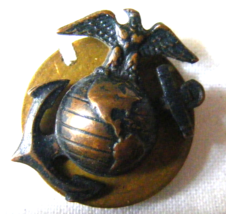 Vintage WW2 Marine Corps Globe and anchor collar pin screwback - $645.41 MXN