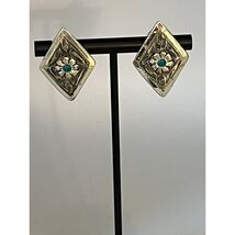 Silver turquoise cabochon flower design rhombus shape earrings - $85.39
