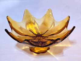 Vintage Viking Glass Epic 8-Petal Lotus Honey Amber Compote Bowl - Ships Free - $34.44