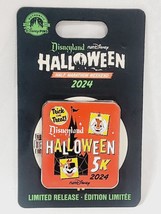 Disneyland RunDisney Pin HALLOWEEN 5K Chip &amp; Dale Here Candy 2024 Limite... - $911.34 MXN