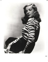 Lauren Bacall pose B 8x10 photo - $5.00