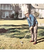 1966 Bing Crosby Golfing At Home Magazine Page Good Housekeeping DWLL10 - $42.08 CAD