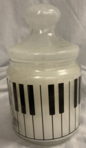 Albert Elovitz Inc Piano Jar Candle Vanilla Scent - £7.92 GBP