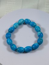 (#191) - LARGE BLUE HOWLITE CRYSTAL BRACELET - NEW - $279.58 MXN