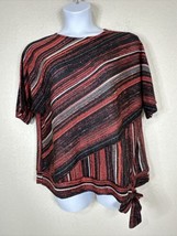 NWT Cocomo Womens Plus Size 1X Red Metallic Stripe Tie Hem Top Short Sleeve - £18.30 GBP