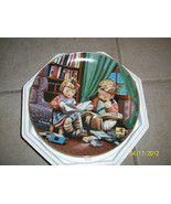 HUMMEL Collector Plate Collection &quot;Little Companions&quot; 1990 Budding Schol... - £11.77 GBP